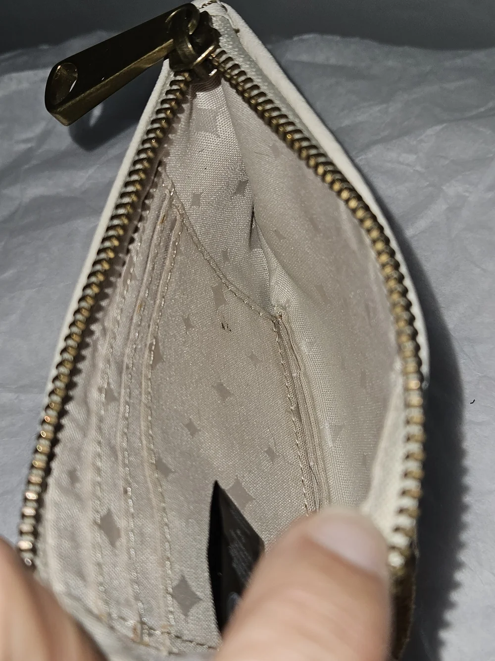 Fossil Pebbled Leather Mini Wallet Coin Purse Gold Tone Hardware